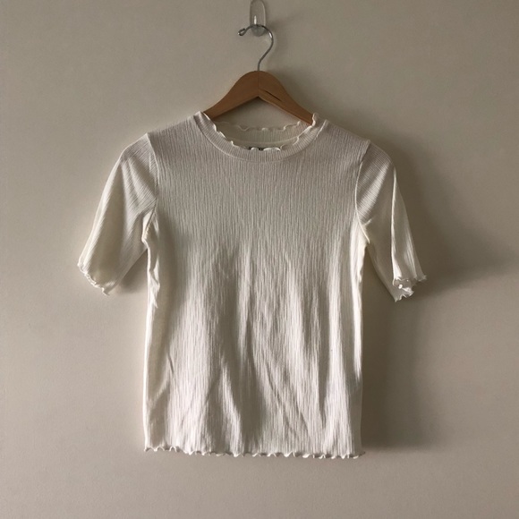 White Ruffle Top - Picture 1 of 3